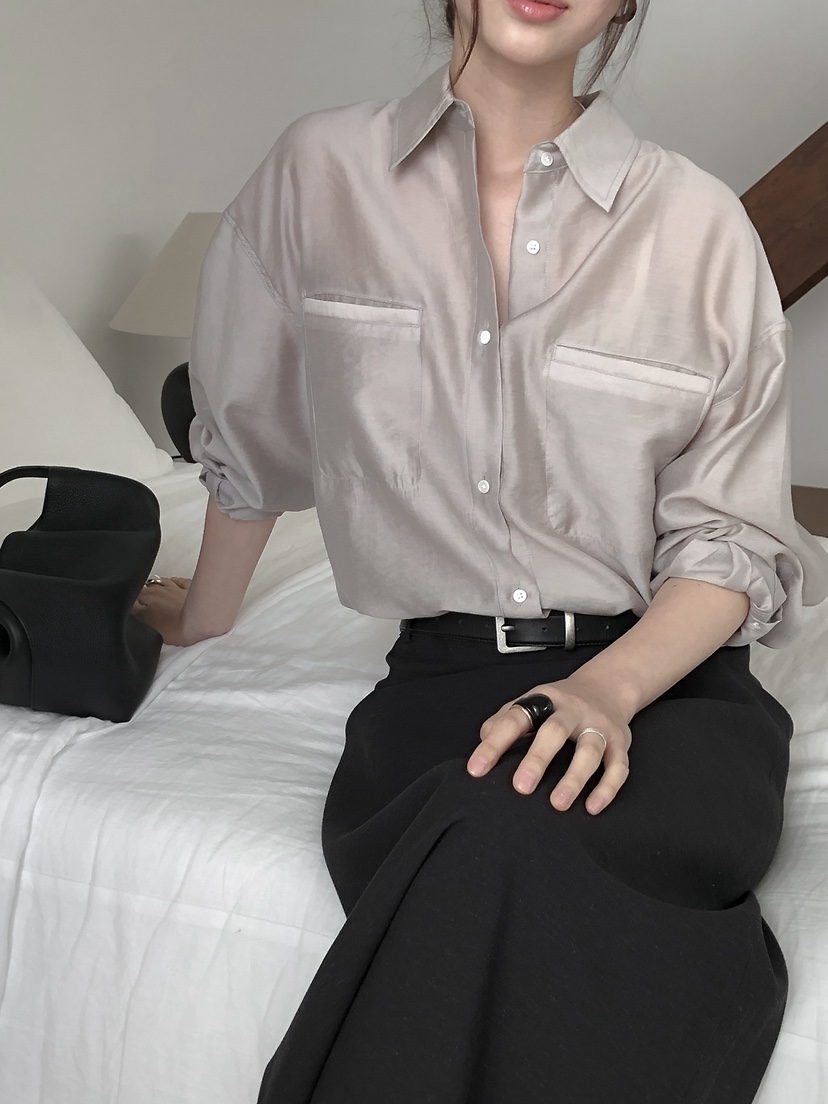 LE BUTTER韓國代購女士新品25春夏時尚襯衫蕾絲衫口袋天絲LE BUTTER襯衫/蕾絲衫