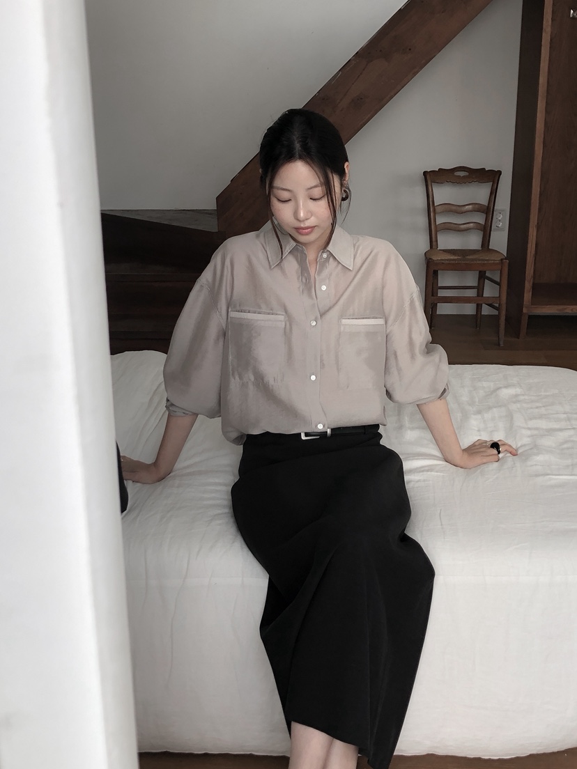 LE BUTTER韓國代購女士新品25春夏時尚襯衫蕾絲衫口袋天絲LE BUTTER襯衫/蕾絲衫