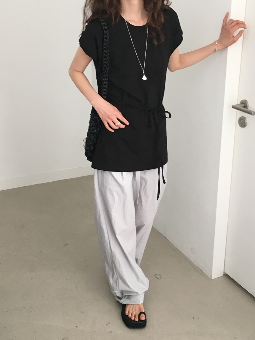 MONDAYMORING韓國直郵女裝新款25春夏熱賣職業真品推薦時尚T恤MONDAYMORINGT恤