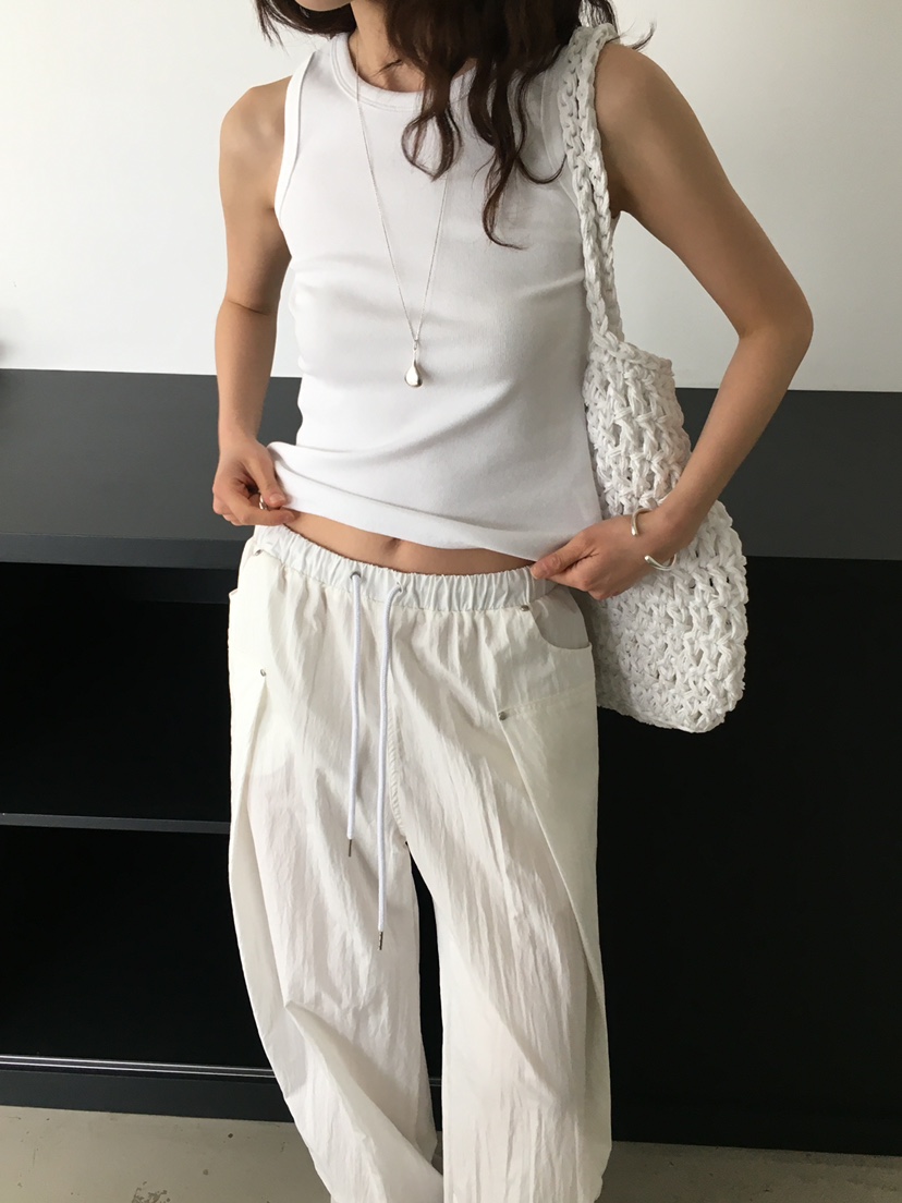MONDAYMORING韓國代購女裝新款真品職業25春夏推薦吊帶背心MONDAYMORING吊帶/背心