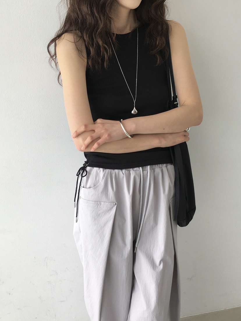 MONDAYMORING韓國代購女裝新款真品職業25春夏推薦吊帶背心MONDAYMORING吊帶/背心