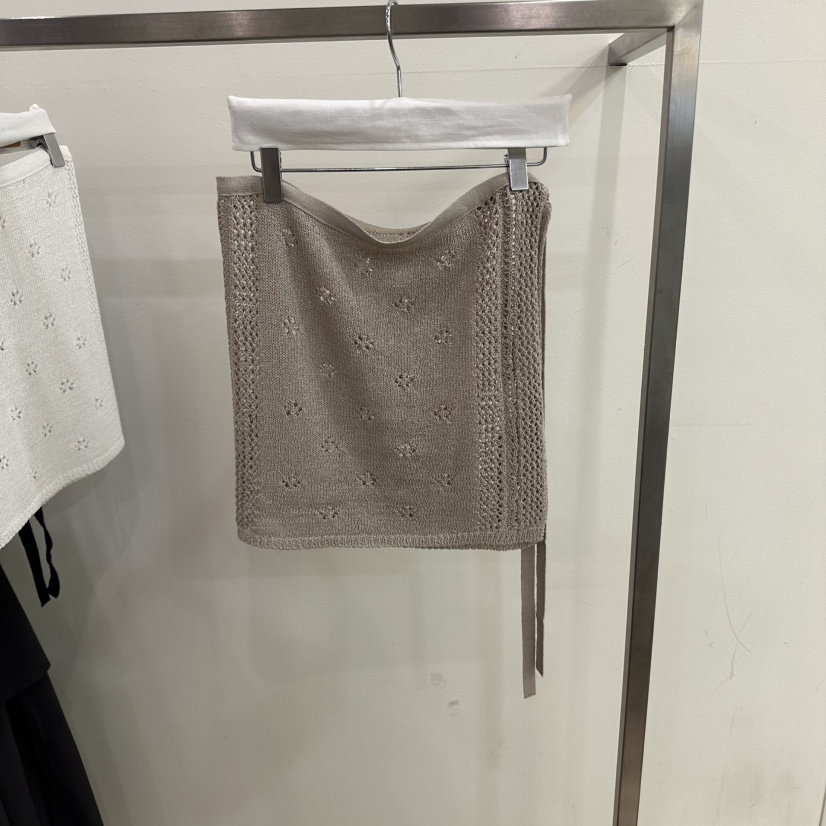 AGO東大門直郵女裝新品時尚25春夏人氣熱賣真品休閑吊帶背心AGO吊帶/背心圖色2