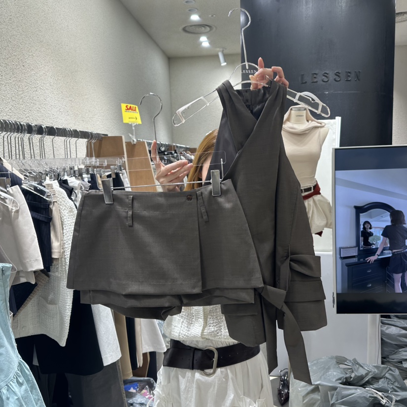 LESSEN韓國代購女士新品真品職業25春夏人氣休閑套裝含腰帶LESSEN套裝圖色2