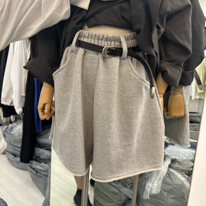 CEDARWOOD東大門代購女士新品熱賣職業真品短褲不含腰帶刺繡CEDARWOOD短褲圖色2