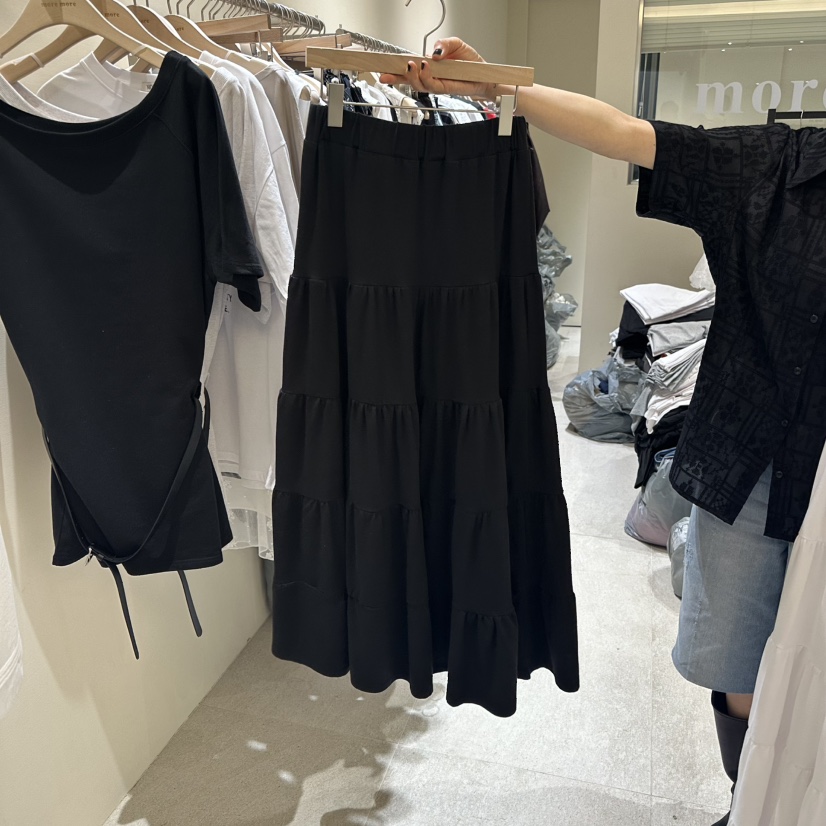 MOREMORE韓國直郵女士新品25春夏休閑推薦時尚職業長裙褶皺more more長裙