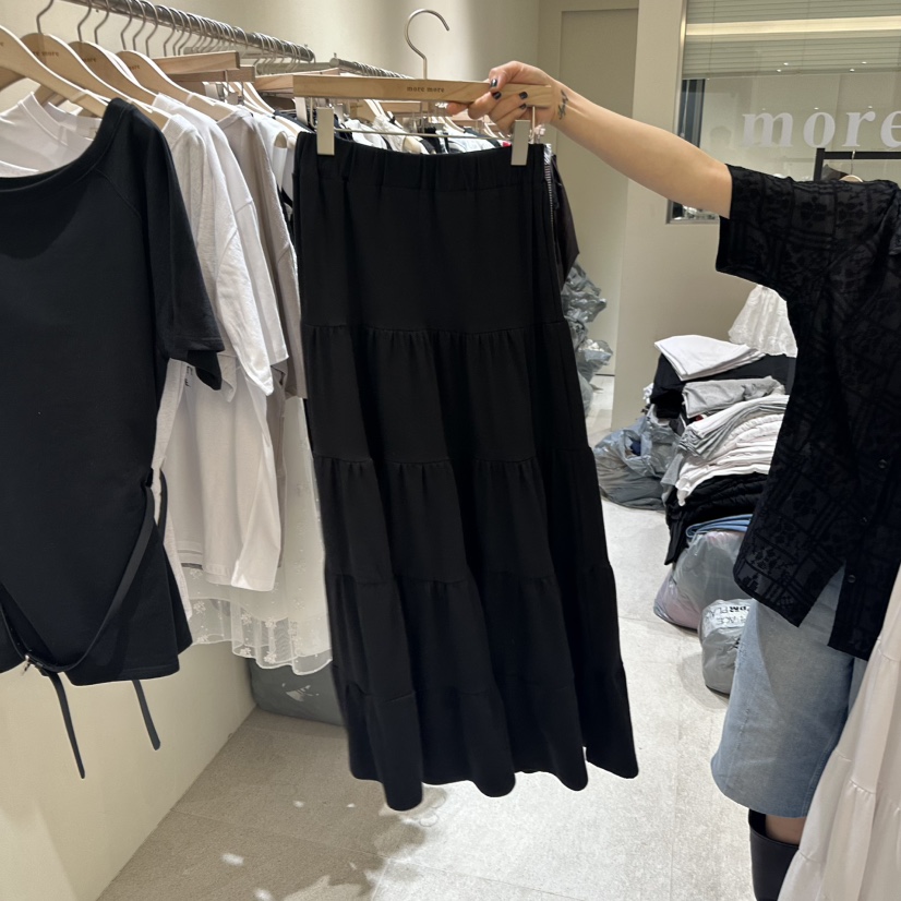 MOREMORE韓國直郵女士新品25春夏休閑推薦時尚職業長裙褶皺more more長裙圖色2