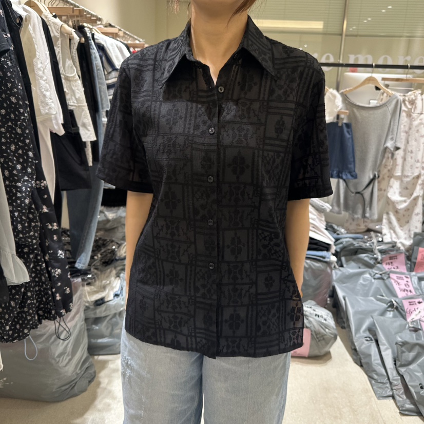 MOREMORE韓國代購女士新款推薦25春夏真品人氣職業襯衫蕾絲衫more more襯衫/蕾絲衫圖色2