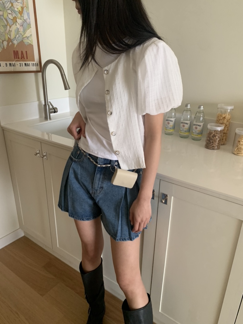 BADCALM東大門直郵女裝新款時尚人氣推薦襯衫蕾絲衫格紋透視BADCALM襯衫/蕾絲衫