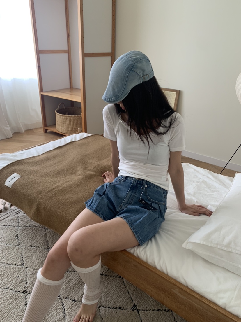BADCALM東大門直郵女裝新款25春夏職業熱賣推薦真品時尚T恤BADCALMT恤
