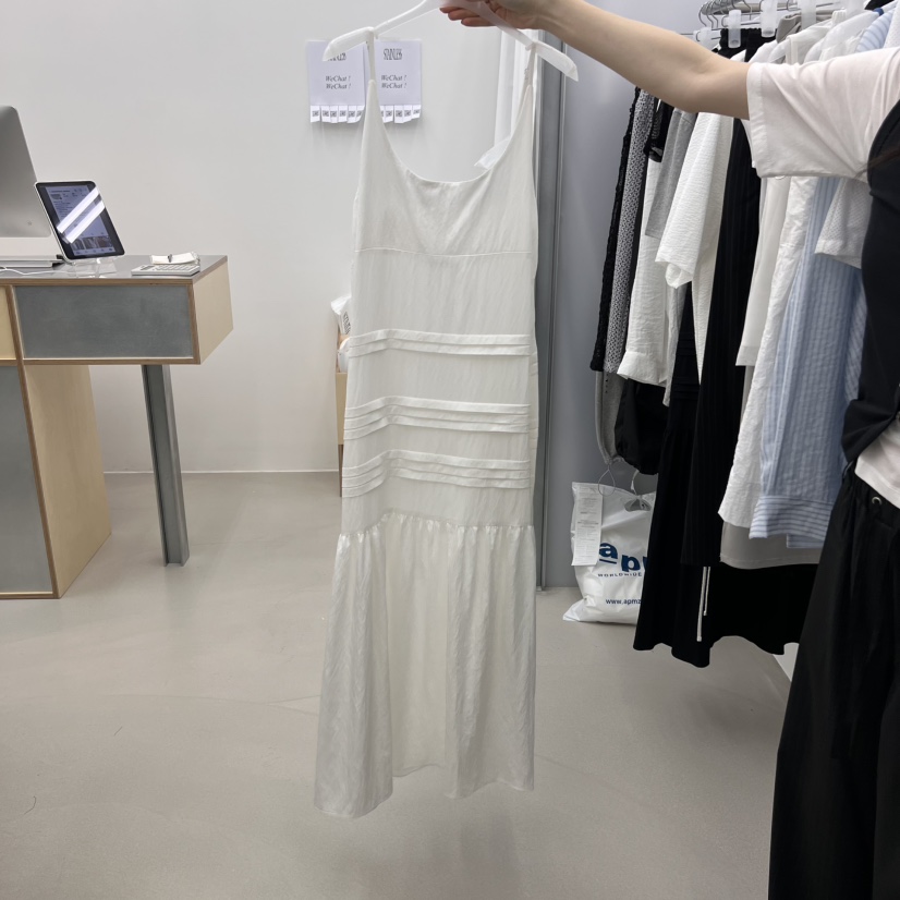 STAINLESS韓國直郵女裝新款熱賣真品25春夏職業推薦人氣連衣裙STAINLESS連衣裙