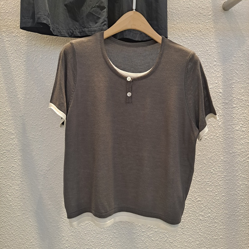 1 2ILLY-S韓國直郵女裝新款推薦休閑職業熱賣25春夏T恤假兩件1 2ILLY/THE SILT恤圖色2