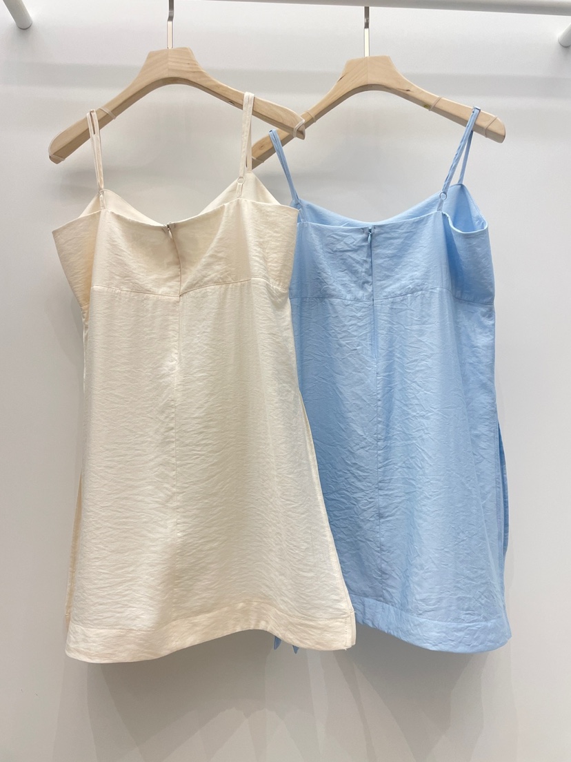 NYLON東大門實拍女士新品熱賣時尚人氣休閑25春夏連衣裙絲綢NYLON連衣裙