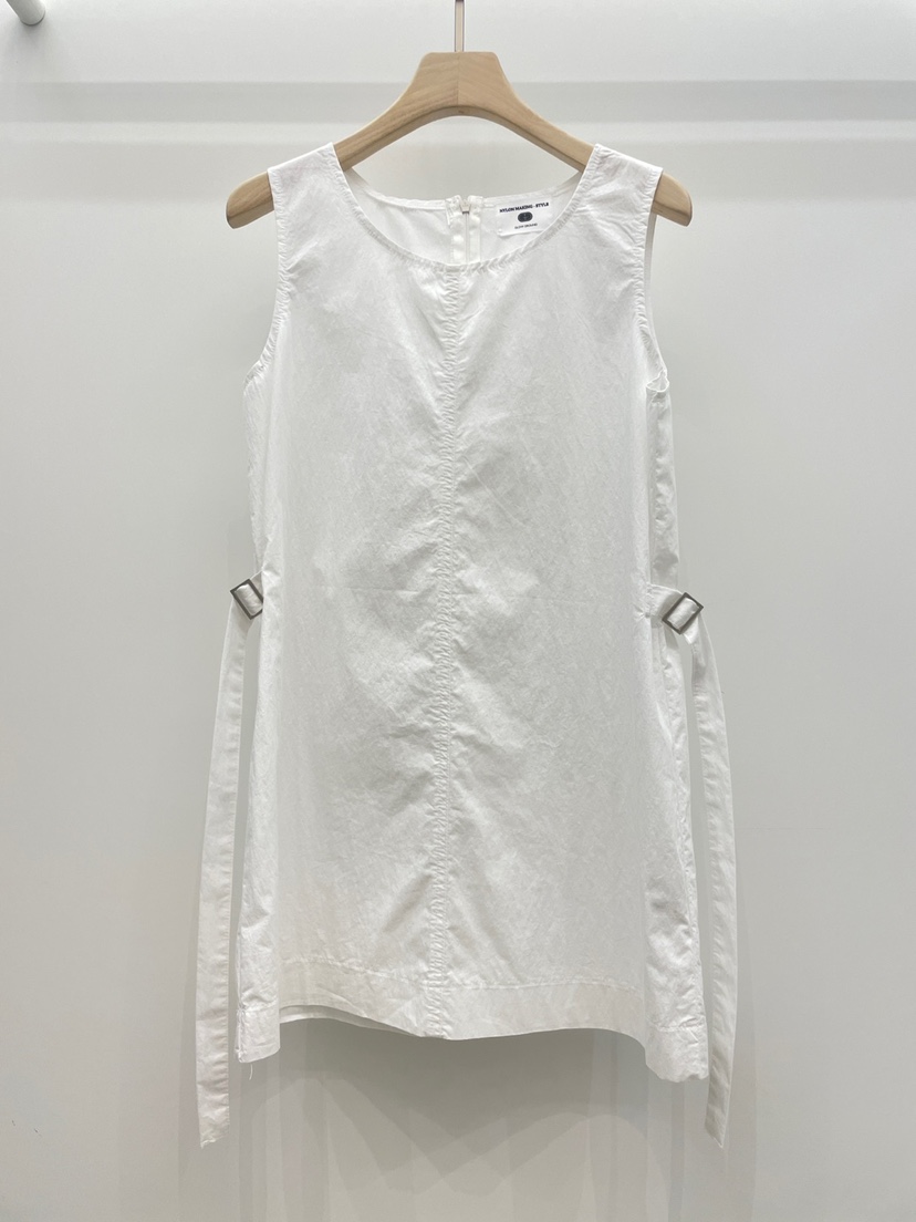 NYLON東大門直郵女裝新品人氣25春夏熱賣真品職業休閑連衣裙NYLON連衣裙