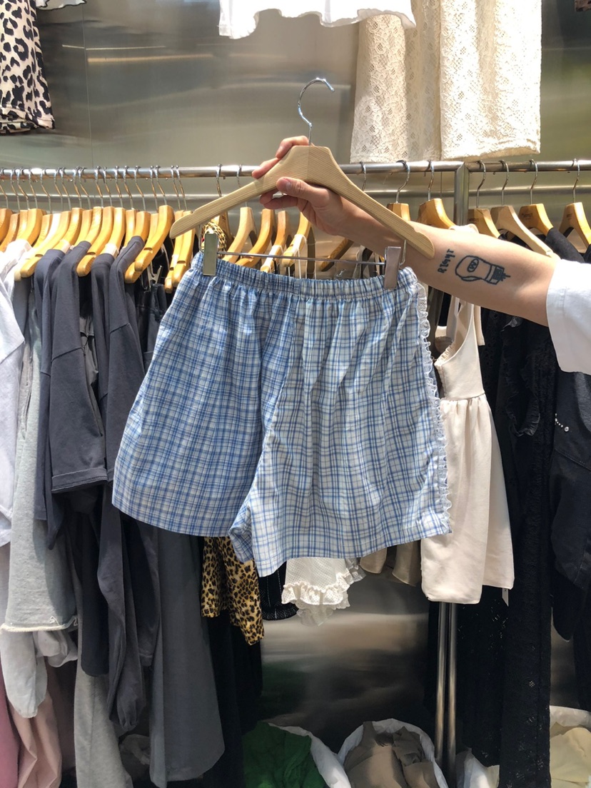 MENDL S東大門實拍女裝新品真品職業時尚熱賣25春夏推薦短褲MENDL S短褲