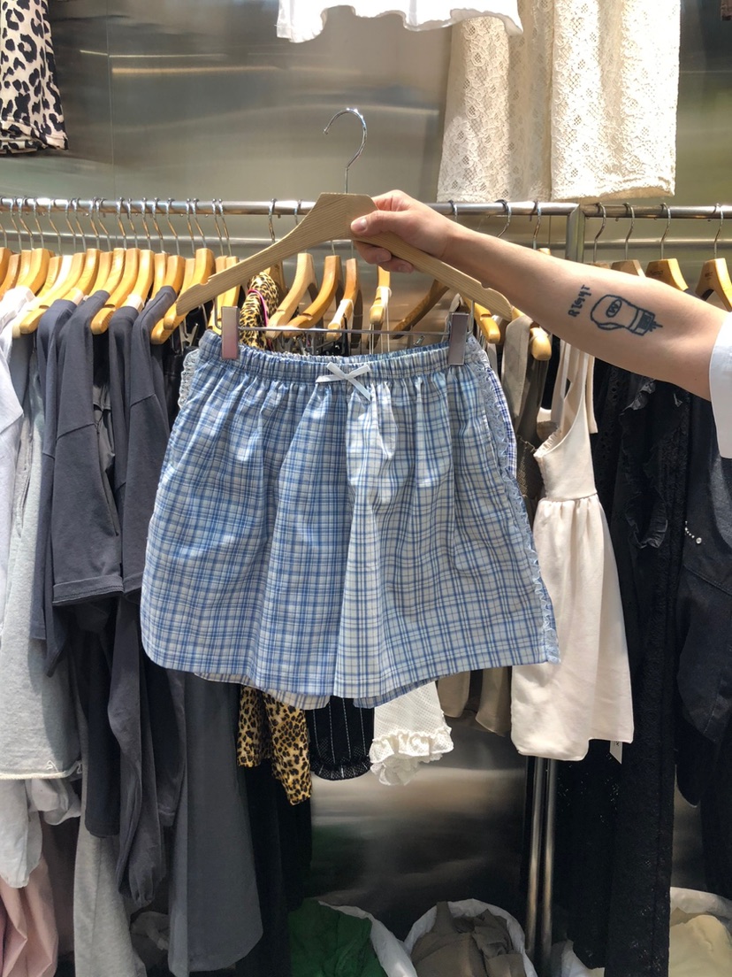 MENDL S東大門實拍女裝新品真品職業時尚熱賣25春夏推薦短褲MENDL S短褲