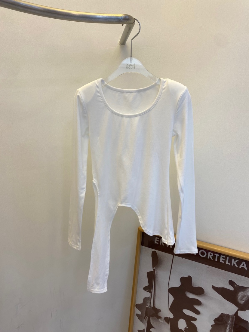 BLACK BIJOU東大門代購女裝新品真品職業熱賣人氣時尚長袖T恤BLACK BIJOU長袖T恤