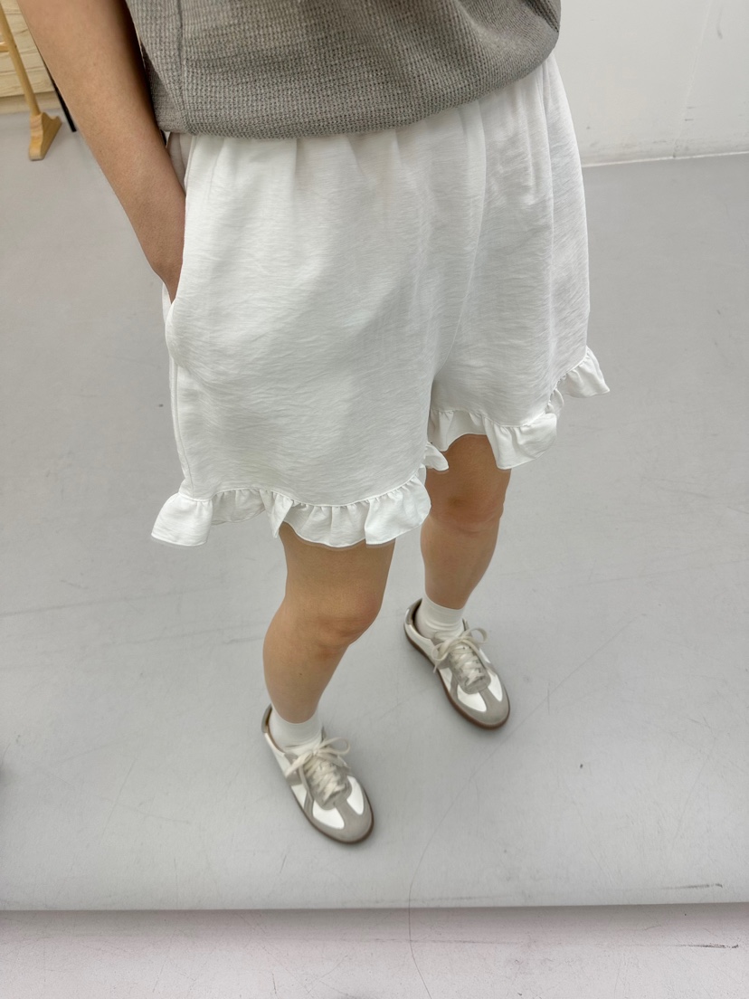 BUT韓國㊣直郵東大門代購女裝新款熱賣人氣25春夏短褲荷葉邊button短褲