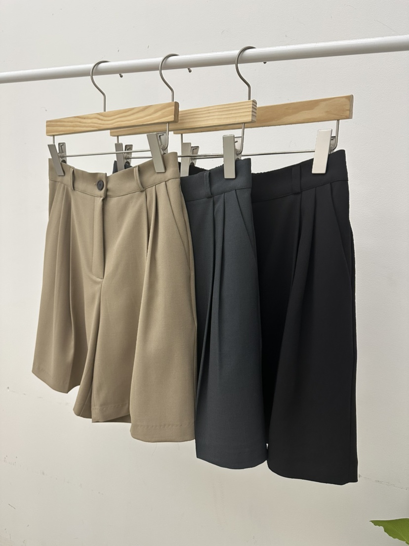 BUT韓國㊣直郵東大門代購女裝新品25春夏休閑人氣時尚熱賣短褲button短褲