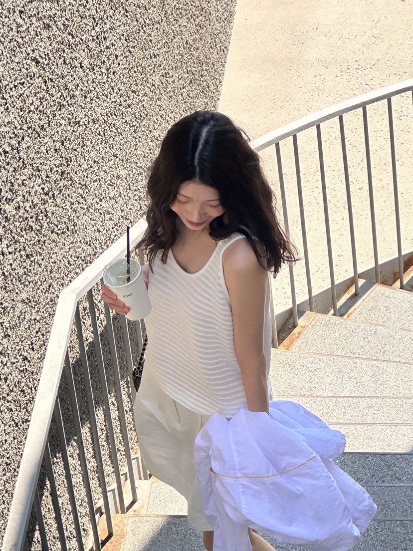 ERUME韓國㊣直郵東大門代購女裝新款時尚推薦25春夏吊帶背心ERUME吊帶/背心
