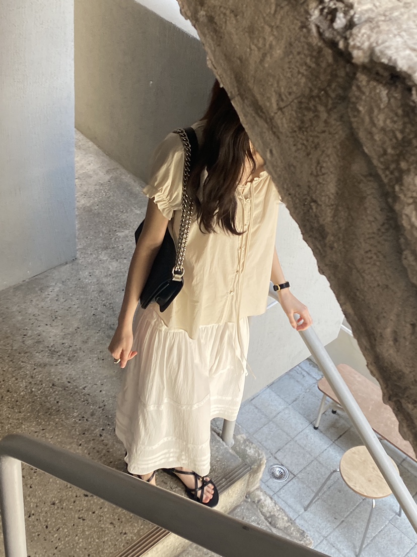 ERUME韓國㊣直郵東大門代購女裝新款時尚25春夏人氣襯衫蕾絲衫ERUME襯衫/蕾絲衫