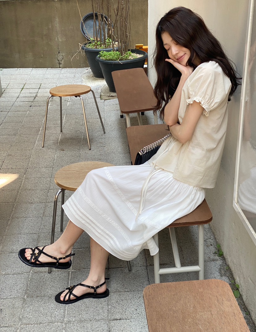 ERUME韓國㊣直郵東大門代購女裝新款時尚25春夏人氣襯衫蕾絲衫ERUME襯衫/蕾絲衫