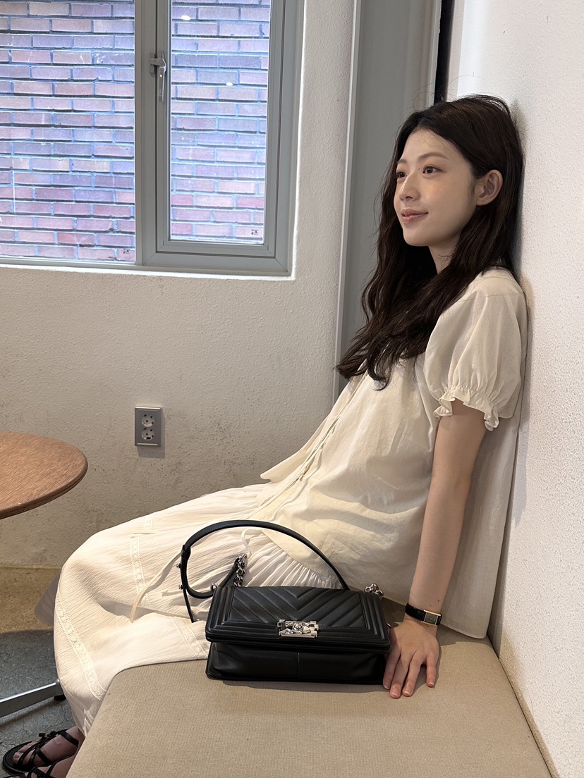 ERUME韓國㊣直郵東大門代購女裝新款時尚25春夏人氣襯衫蕾絲衫ERUME襯衫/蕾絲衫