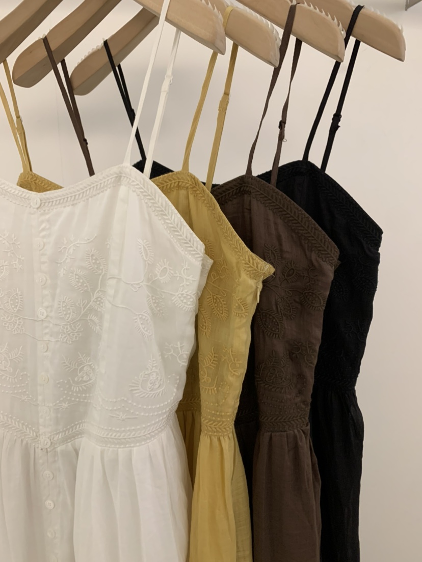 UNDER KEY直郵韓國代購㊣女裝新款時尚熱賣連衣裙刺繡亞麻UNDER KEY連衣裙
