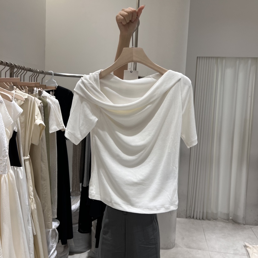 GLOW AND NYMPH直郵韓國代購㊣女裝新品時尚25春夏熱賣T恤GLOW AND NYMPHT恤