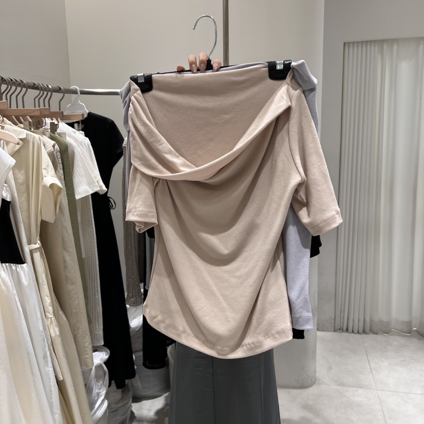 GLOW AND NYMPH直郵韓國代購㊣女裝新品時尚25春夏熱賣T恤GLOW AND NYMPHT恤圖色2