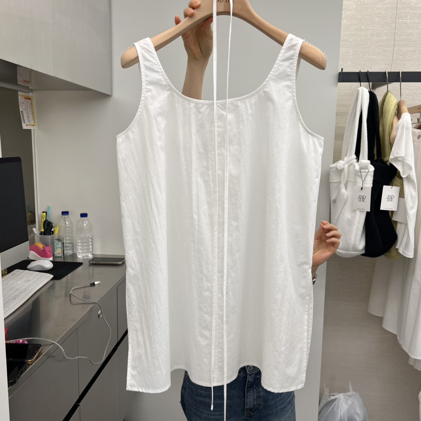 AND THE直郵韓國代購㊣女裝新品推薦人氣休閑熱賣吊帶背心AND THE吊帶/背心圖色3