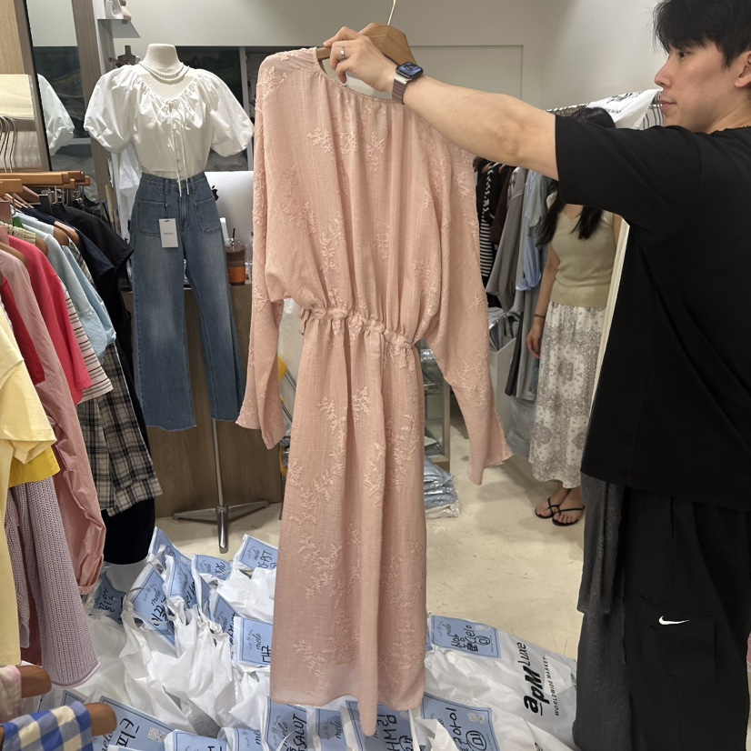 MELO韓國直郵㊣東大門實拍女裝新款人氣25春夏時尚套裝蕾絲MELO套裝