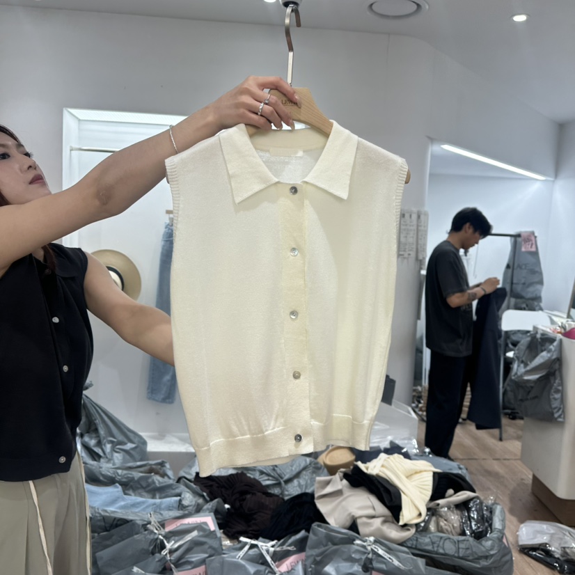 LEWIN韓國直郵㊣東大門實拍女裝新品人氣休閑時尚25春夏馬甲開衫LEWIN馬甲圖色4