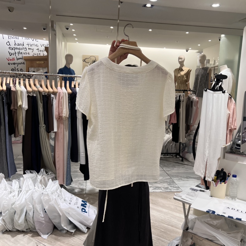 ADELINE直郵韓國代購㊣女裝新品休閑時尚熱賣人氣襯衫蕾絲衫ADELINE襯衫/蕾絲衫