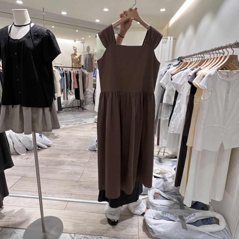 ADELINE韓國㊣直郵東大門代購女裝新款時尚25春夏人氣連衣裙ADELINE連衣裙