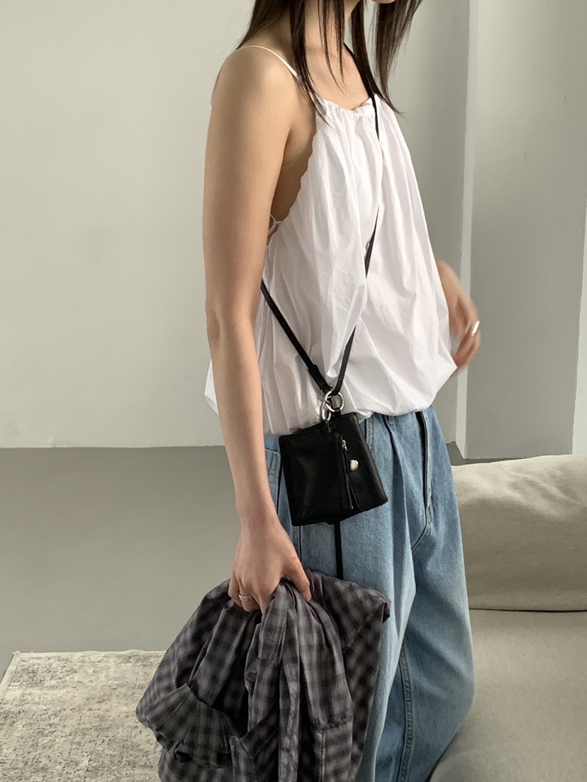 FAVE韓國㊣直郵東大門代購女裝新品熱賣人氣25春夏吊帶背心FAVOURITE吊帶/背心