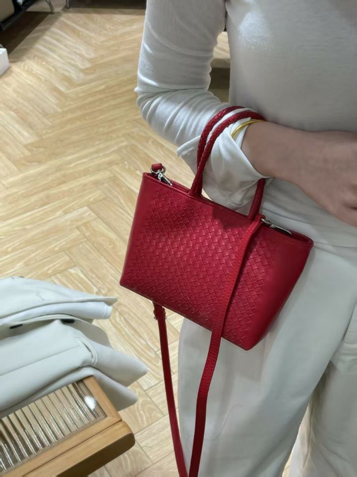 TROUVAILLE韓國直郵㊣東大門實拍女裝新品人氣單肩斜跨包羊皮TROUVAILLE單肩/斜跨包