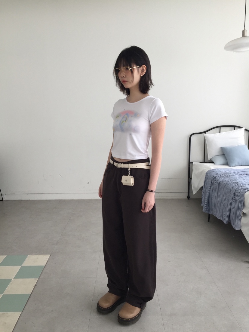 I I韓國直郵㊣女裝新品人氣推薦休閑25春夏熱賣時尚T恤ITSSONGT恤