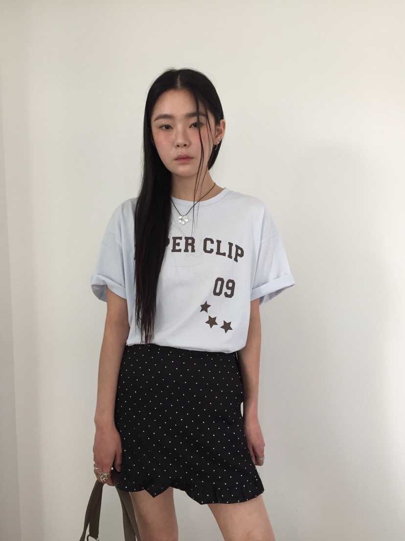 I I韓國直郵㊣東大門實拍女裝新款熱賣時尚休閑短裙荷葉邊ITSSONG短裙