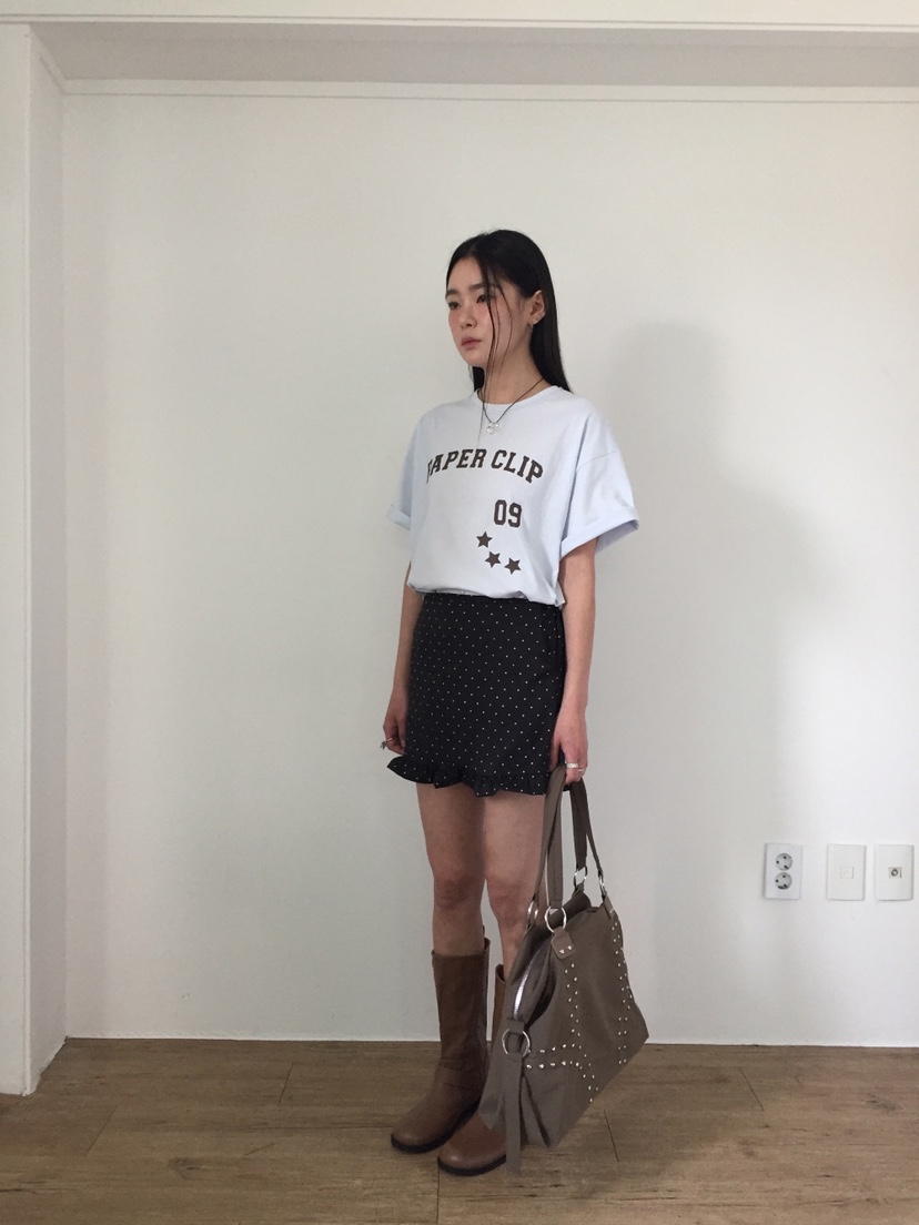 I I韓國直郵㊣東大門實拍女裝新款熱賣時尚休閑短裙荷葉邊ITSSONG短裙