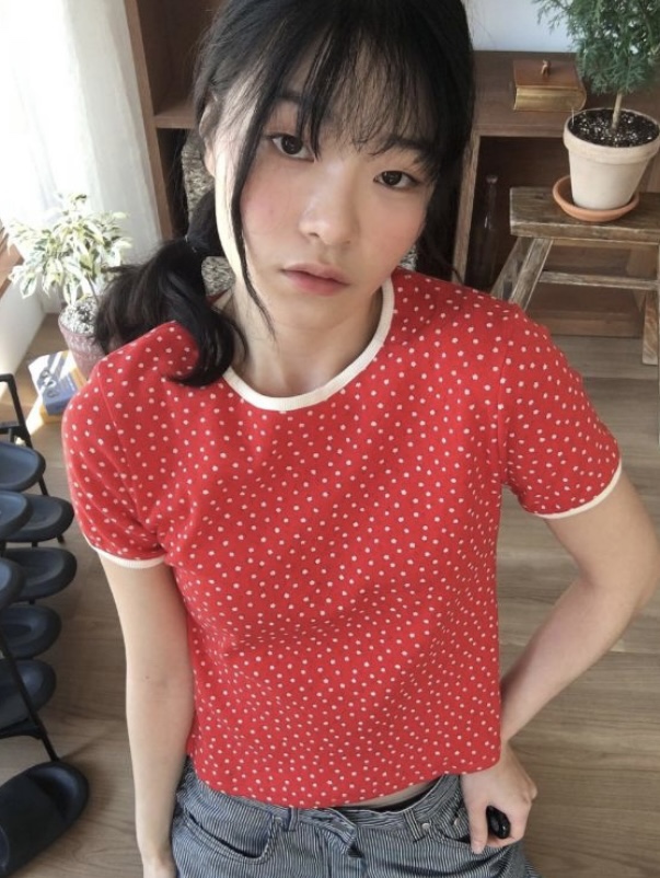 I I韓國㊣直郵東大門代購女裝新品熱賣人氣時尚休閑25春夏T恤ITSSONGT恤圖色2