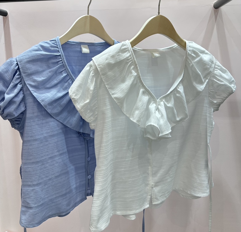 I I韓國直郵㊣女裝新款休閑熱賣時尚推薦25春夏襯衫蕾絲衫ITSSONG襯衫/蕾絲衫