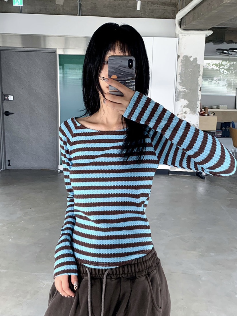 I I韓國直郵㊣女裝新品時尚推薦人氣熱賣25春夏長袖T恤條紋ITSSONG長袖T恤