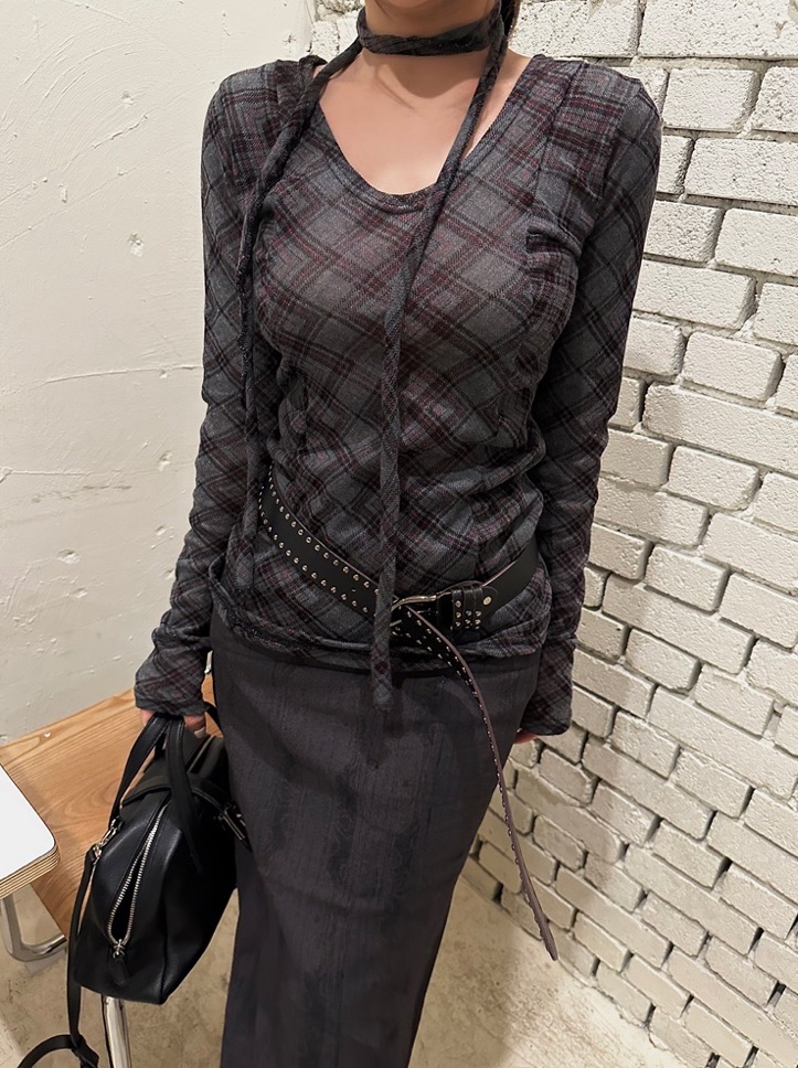 I I韓國直郵㊣東大門實拍女裝新品推薦時尚25春夏T恤含脖帶格紋ITSSONGT恤