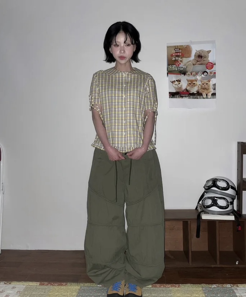 I I直郵韓國代購㊣女裝新款人氣熱賣時尚25春夏襯衫蕾絲衫格紋ITSSONG襯衫/蕾絲衫
