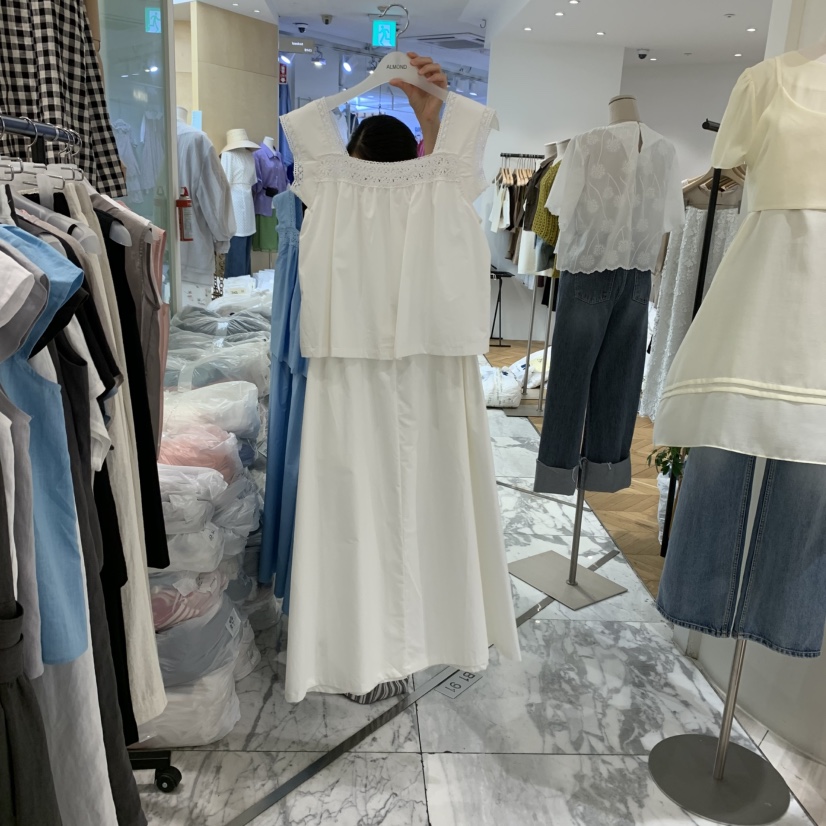 ALMOND韓國直郵㊣東大門實拍女裝新品時尚人氣25春夏連衣裙ALMOND連衣裙