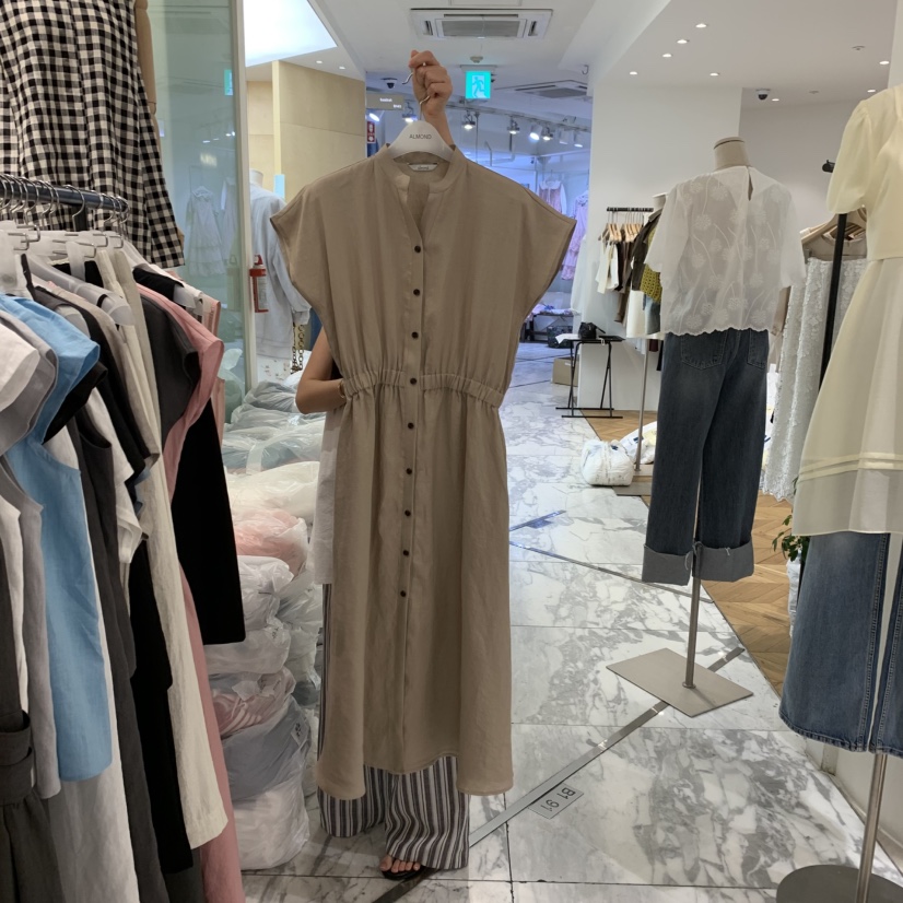 ALMOND韓國㊣直郵東大門代購女裝新款25春夏人氣熱賣連衣裙ALMOND連衣裙圖色2