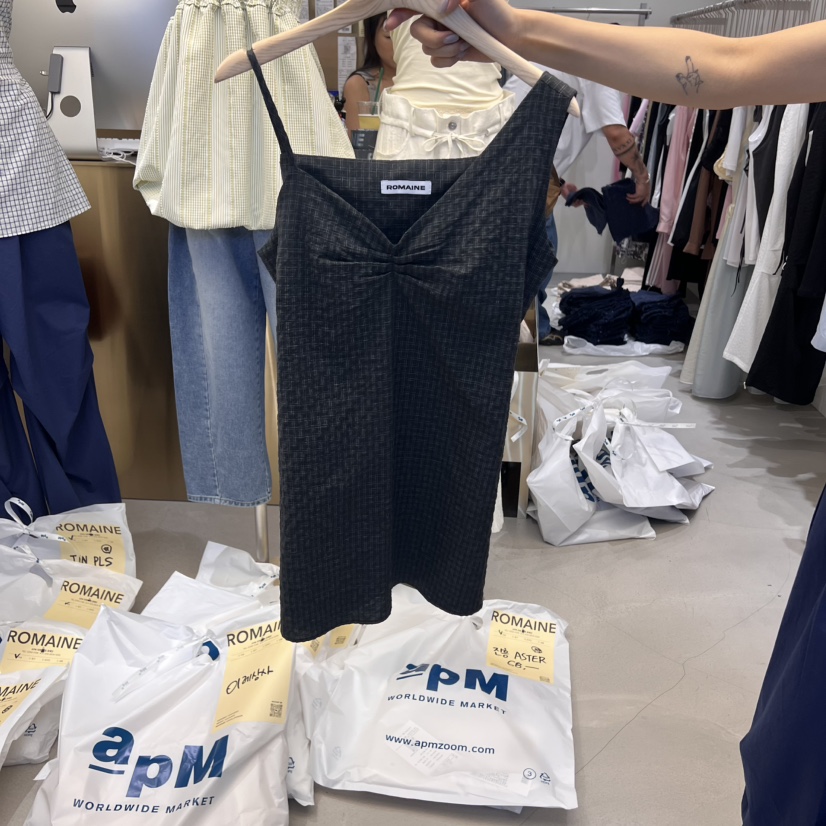 ROMAINE韓國直郵㊣女裝新品休閑時尚熱賣推薦25春夏襯衫蕾絲衫ROMAINE襯衫/蕾絲衫圖色2