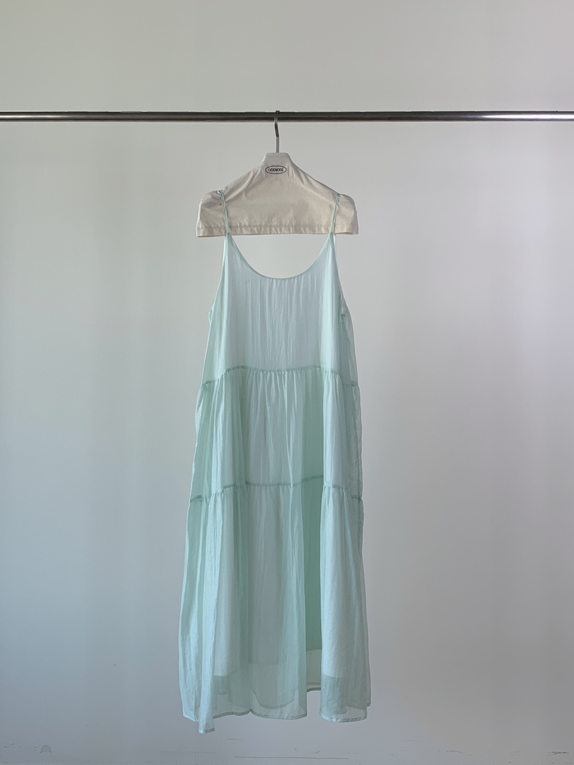 ONE MONE韓國直郵㊣東大門實拍女裝新品25春夏推薦熱賣連衣裙ONE MONE連衣裙圖色3