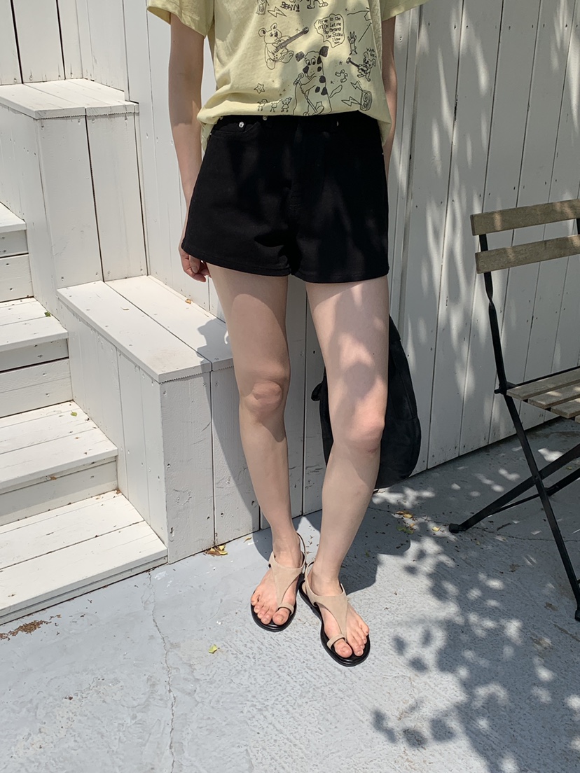 LOGARDEN韓國直郵㊣東大門實拍女裝新款熱賣時尚25春夏短褲LO GARDEN短褲