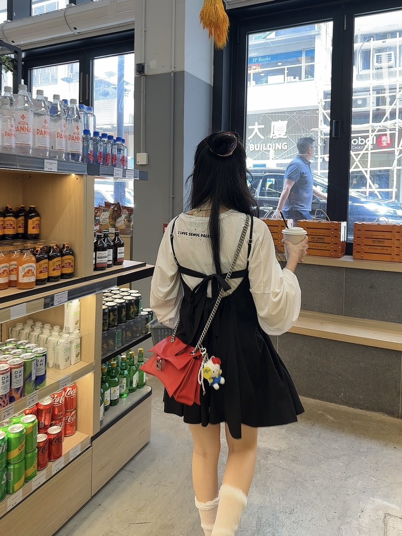 PALETTE-Q韓國㊣直郵東大門代購女裝新品推薦時尚長袖T恤短款PALETTE長袖T恤